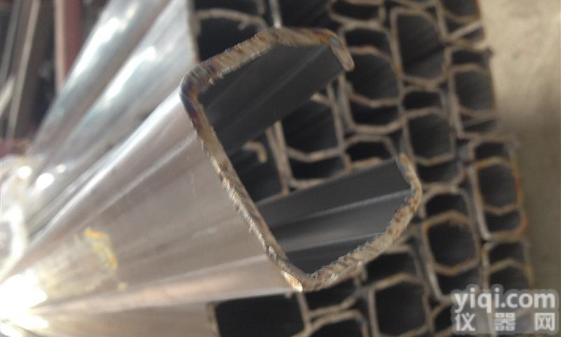 <em>电缆</em><em>滑线</em><em>滑轨</em>，C型钢镀锌轨道HXDL-50