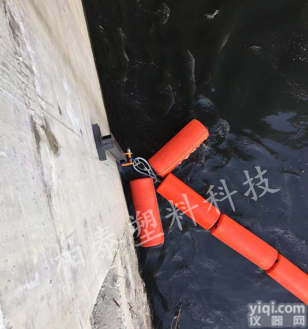 FT30*60  河涌水上拦污浮体<em>拦截</em>漂<em>浮筒</em>