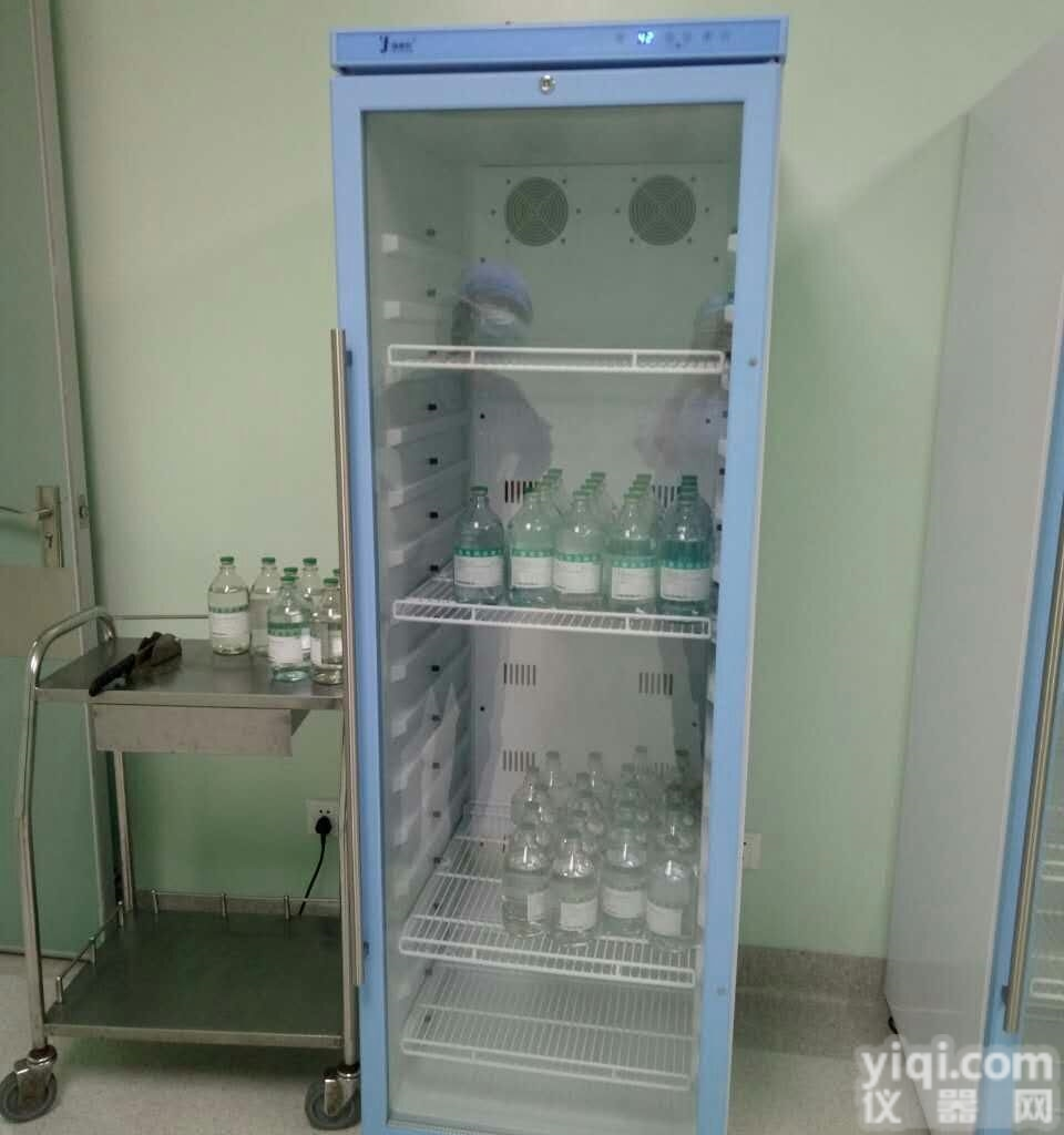 <em>生理盐水</em>加温柜<em>手术室</em>42度