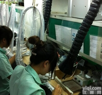 KN202  双头<em>焊锡</em>机<em>废气</em>抽烟设备