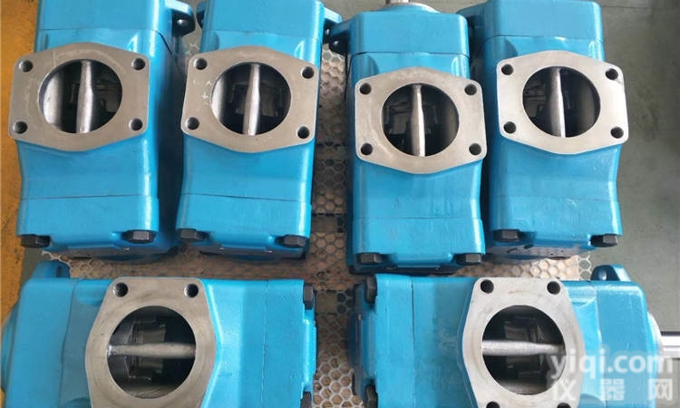 T6C-017-1R00-A1<em>锻压机</em><em>液压泵</em>