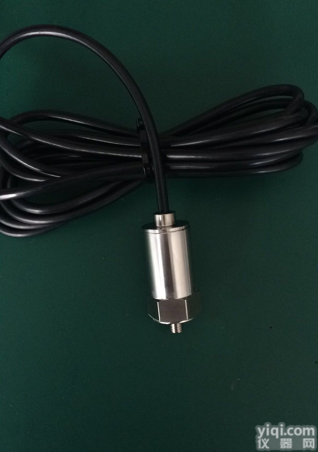 <em>磁电转速传感器电机测量</em>