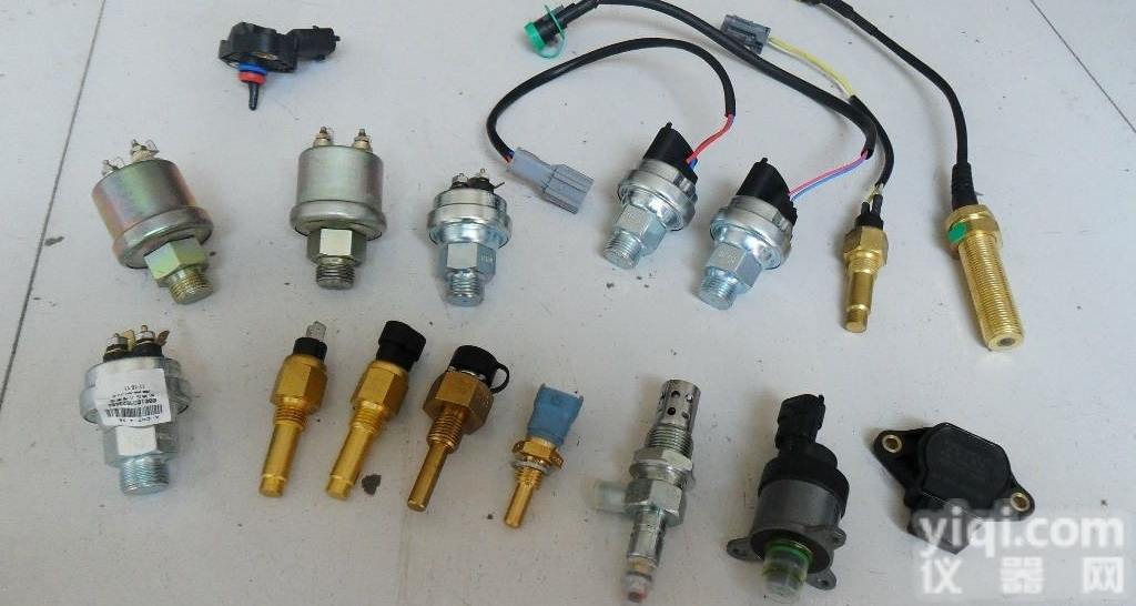 三参数组合<em>探头</em><em>探头</em>/振动油位温度<em>监测器</em>