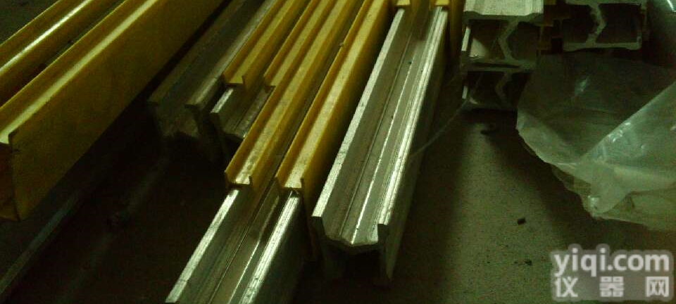 DW系列排式（无接口）安全滑触线/<em>昂立</em>安全<em>滑线</em>