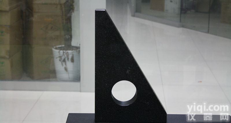 300*210*50  高<em>精密</em>花岗石<em>直角</em>尺