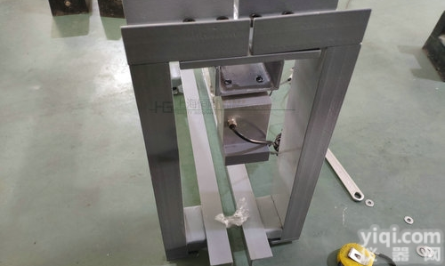 宰猪宰牛悬挂式<em>屠宰</em>秤，<em>屠宰</em>场智能<em>电子秤</em>