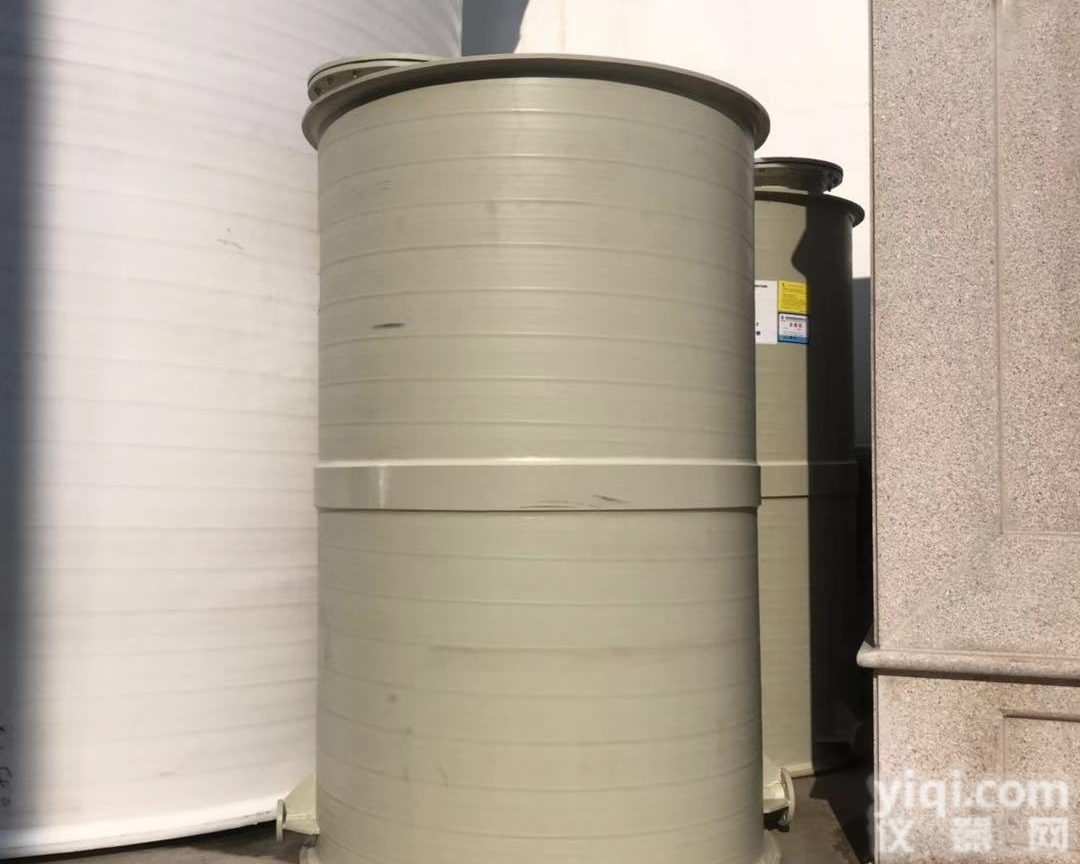 500*800  一次性成型<em>储罐</em> 聚丙烯<em>塑料</em><em>储罐</em>  生产报价
