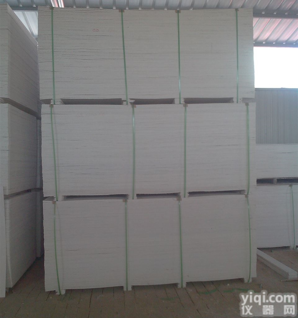 防火<em>玻镁板</em> 水泥纤维板厂家<em>直销</em>