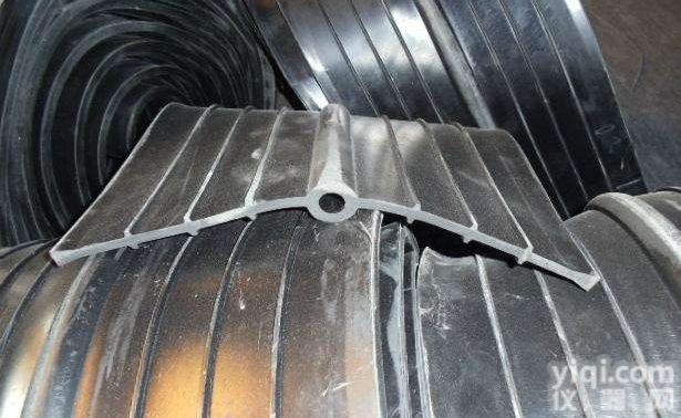 <em>钢板</em><em>止水带</em>  山东济宁<em>钢板</em><em>止水带</em>厂家直销