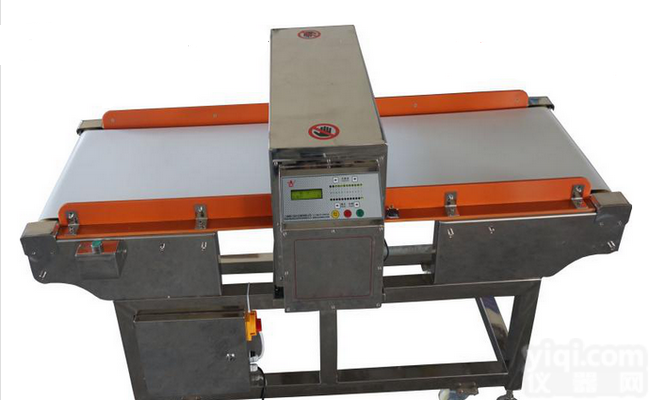 <em>多种款式</em>金属检测机