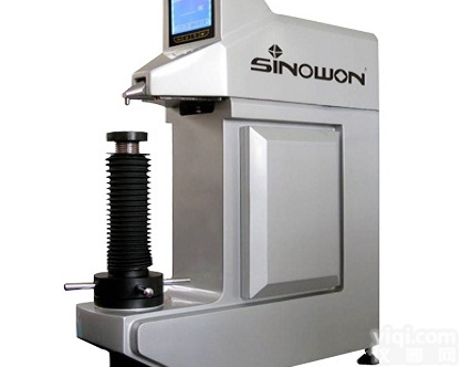 <em>自动数显全洛氏硬度计</em>