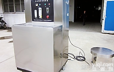 LED强<em>冲水</em><em>实验机</em>