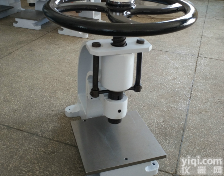 TD-6003  手动<em>冲片</em><em>试验机</em>