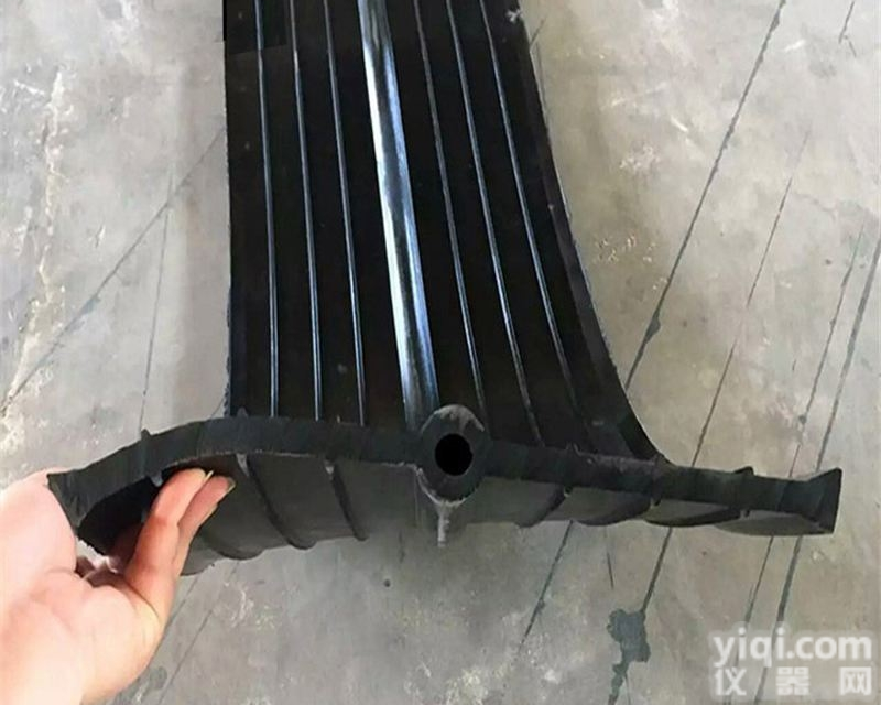 中埋式<em>橡胶</em><em>止水带</em>  山东<em>国标</em>中埋式<em>橡胶</em><em>止水带</em>价格多少