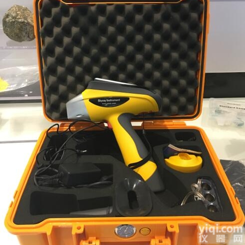 EXPLORER5OOOT  x<em>射线</em><em>镀银</em>层<em>测厚仪</em>