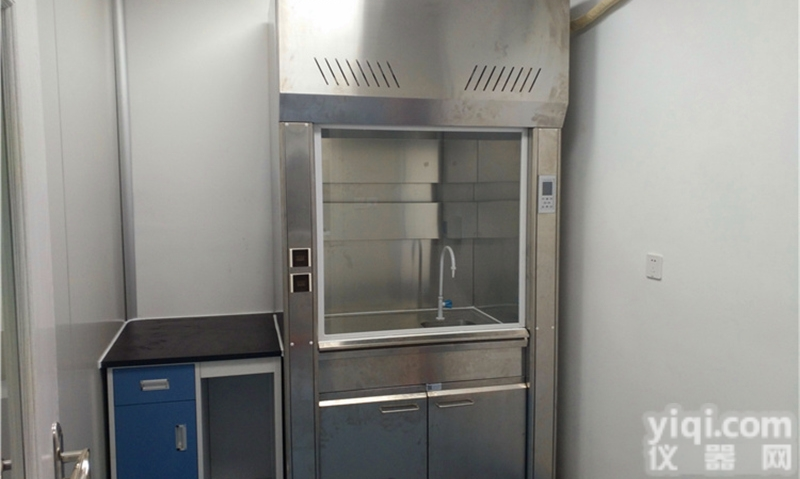 LUMI-PF0302  不锈钢<em>通风柜</em>排风系统<em>管道</em>设计安装