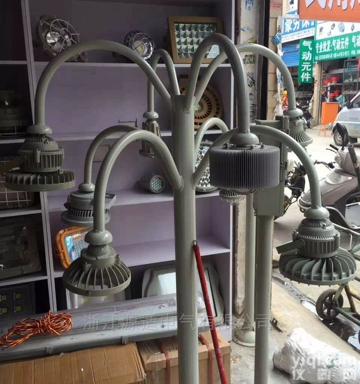 <em>防爆</em><em>灯杆</em>配件 <em>防爆</em>防腐LED灯