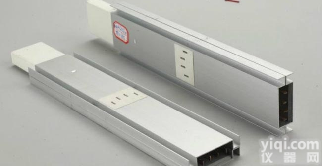 FZM<em>照明母线槽</em>