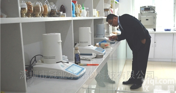 <em>外加剂</em>卤素水分<em>测定仪</em>原理