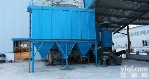 DDF大气<em>反吹</em>风布袋<em>除尘器</em>性能及结构特征