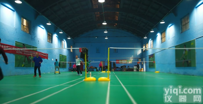 MT-L155W-Y  <em>羽毛球馆</em>照明无影灯