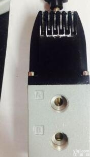 YC24D-15电磁换向阀  二位<em>四通</em>换向<em>电磁阀</em>  YC24D-15电磁换向阀