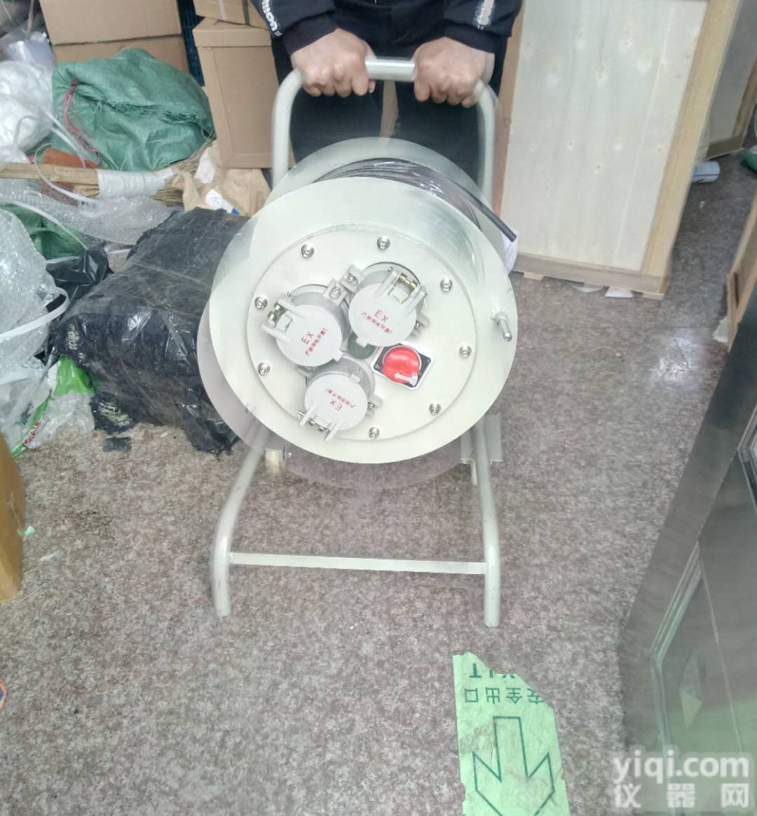 BDG  <em>移动式</em>防爆电缆检修<em>盘带</em>两个2<em>插销</em>