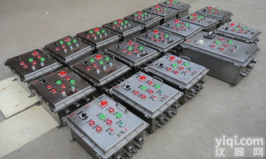 BXK51  提供<em>河南</em>环安不锈钢防爆<em>控制箱</em>厂家直销