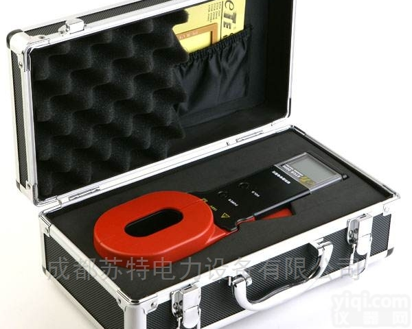 <em>ST2000</em>钳形接地电阻<em>测试仪</em>