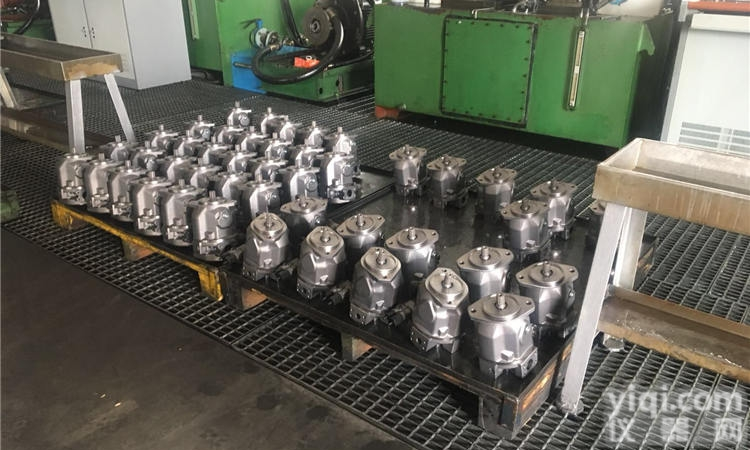 <em>定量</em>柱塞泵<em>A2F55R2P3</em>