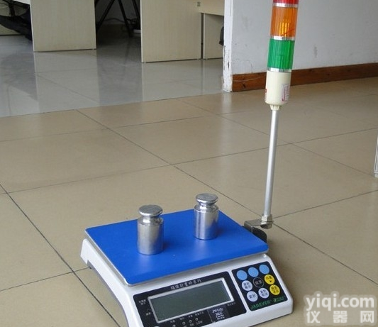 ACS  6kg带<em>声光</em>上<em>下限</em><em>报警</em>桌秤