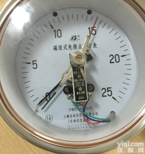 YXC-150BF <em> YXC-100BF不锈钢电接点压力表</em>