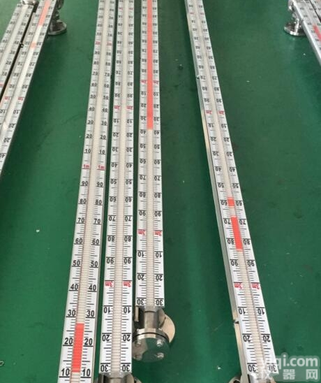 <em>翻板</em>式  焦油储罐<em>液位计</em>