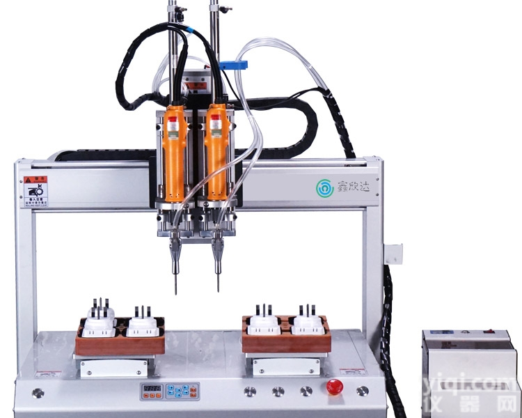 <em>昆山</em>全自动拧<em>螺丝</em>机设备