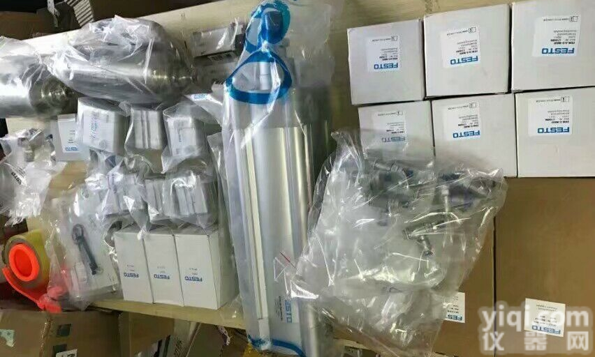 广西费斯托  费斯托L形<em>管接头</em>QSL-G1/4-10<em>现货</em>QSL-G1/4-6