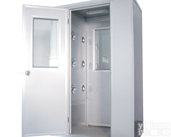 <em>风淋室</em><em>厂家</em>15581621516  长沙洁净<em>风淋室</em> 风淋设备<em>厂家</em> 买贵补差价