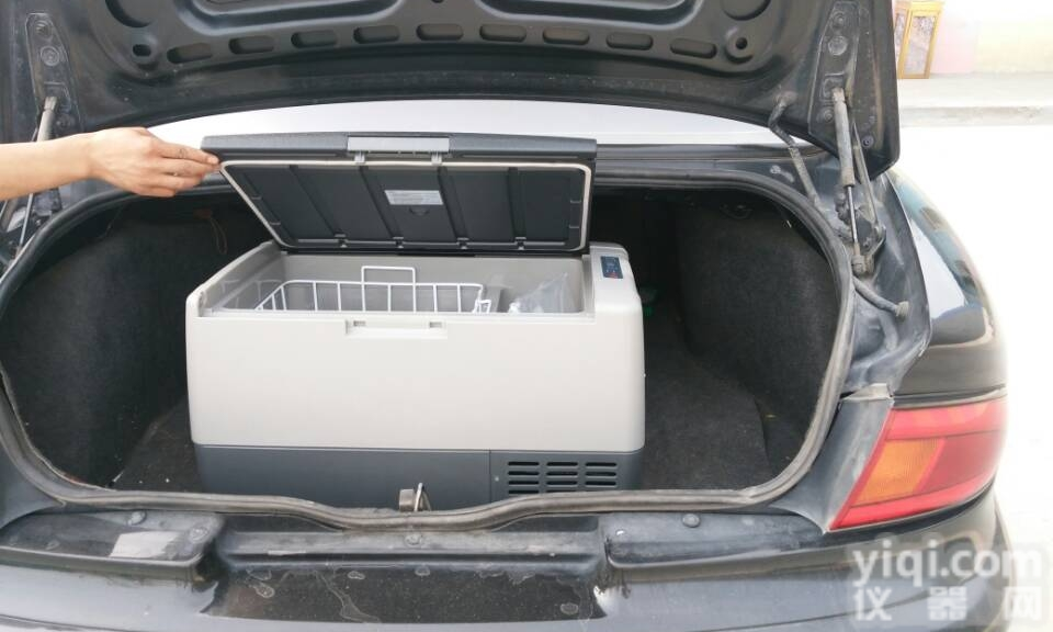 <em>采样</em>车配套<em>车载</em>冰箱