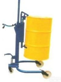 上<em>海旺</em>徐<em>轻型</em>液压油桶搬运车