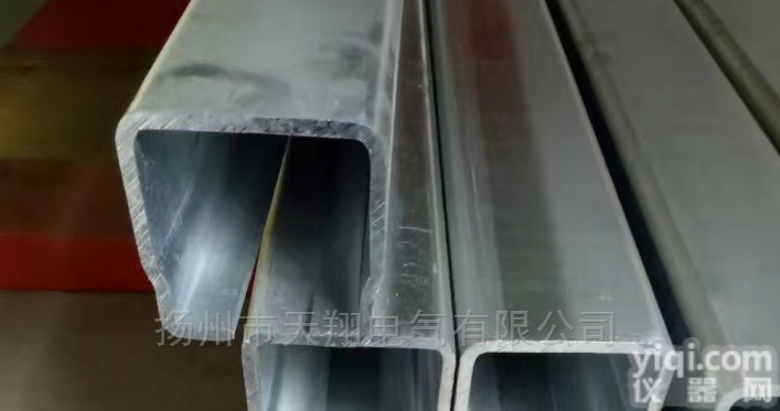 镀锌C30电缆<em>导轨</em>  C<em>型钢</em>滑轮移动供电电缆滑线<em>导轨</em>