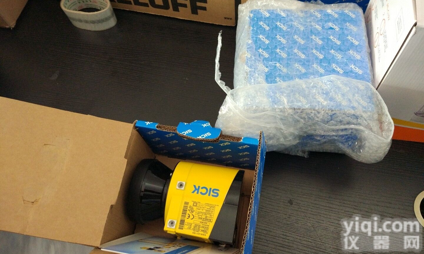 ATM60-D4H13X13/AD-ATM60-K  <em>德国</em>上海秉铭颜色传感<em>器用</em>施克编码器