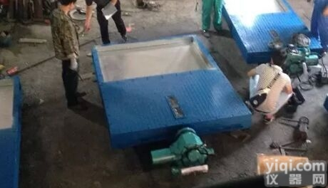 <em>RGT309</em>  <em>密闭式</em>斜<em>插板阀</em>