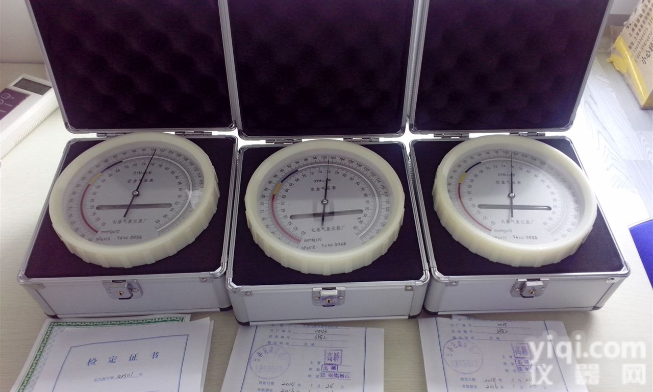 船用空盒气压表DYM4-2<em>指针式</em>大气<em>压力表</em>