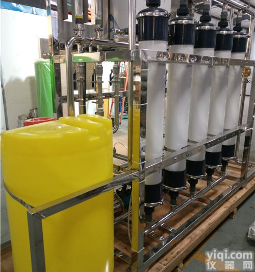 SYEDI  <em>车用</em><em>尿素</em><em>生产设备</em>双级反渗透加EDI装置
