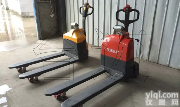 1500kg小金刚电动<em>搬运车</em><em>电子秤</em>-电子叉车秤