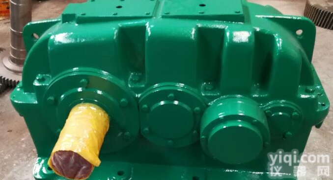 ZSY180型减速机  <em>供应</em>：ZSY180-31.5-1硬齿面减速机