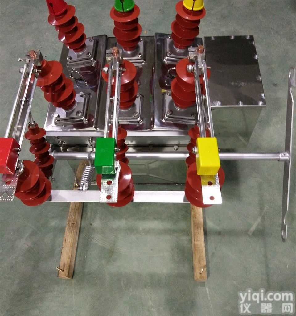 厂家直销ZW8-12G/630-25真空<em>高压</em><em>断路器</em>.ZW8真空<em>高压</em>断路...