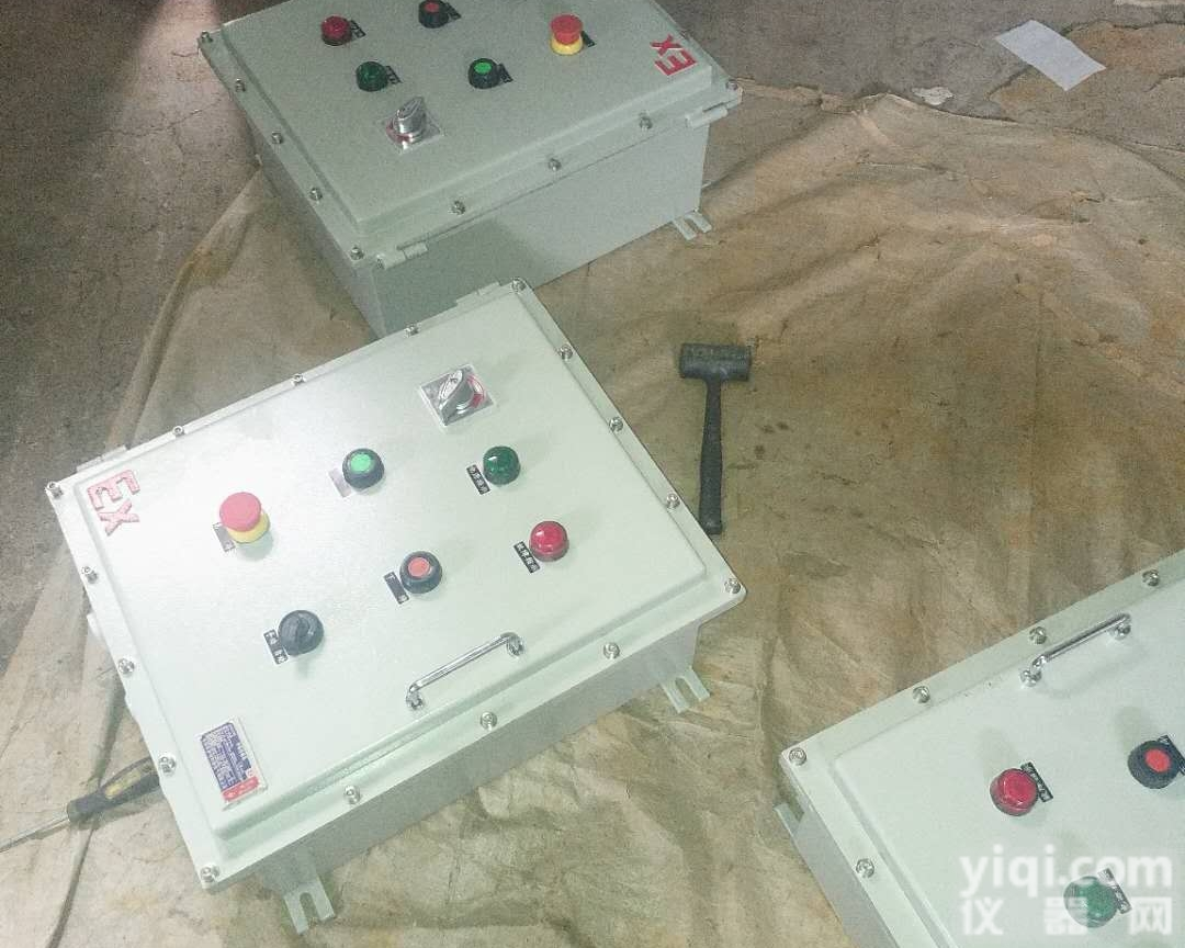 BXK  防爆仪表<em>控制箱</em>带按键防爆<em>数显</em>表箱