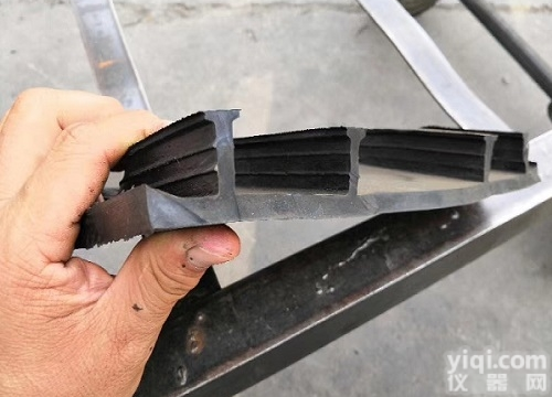 橡胶<em>止水</em>带<em>厂家</em>  背贴式<em>止水</em>带<em>厂家</em>发货啦