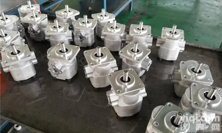 厂家直销<em>齿轮泵</em>总成<em>CB</em>-H32/32