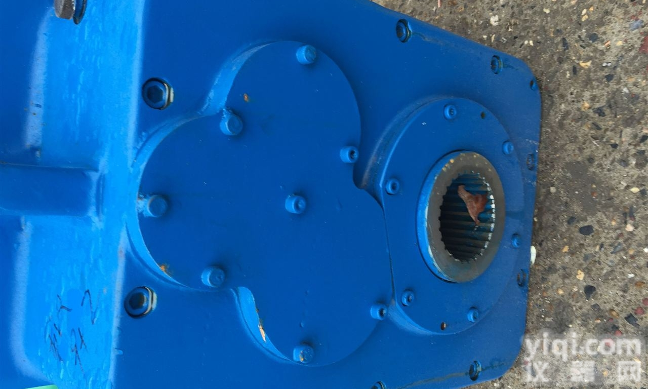 QJS<em>减速机</em>  供应：QJS12-80-4KW起重<em>设备</em><em>减速机</em>